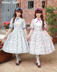 CXgx[ۋ܃s[X<br>Royal Strawberry Round Collar Dress